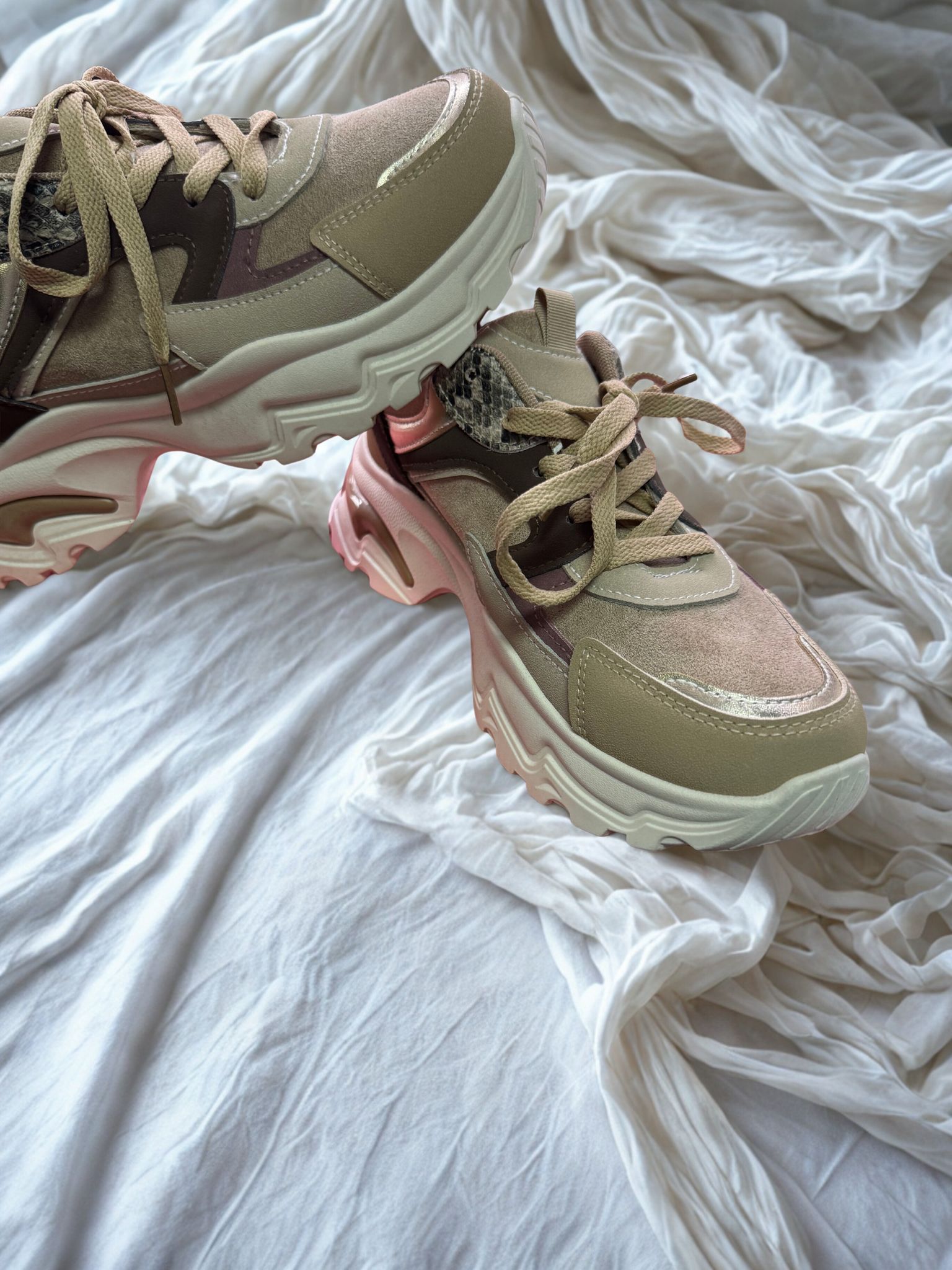 Zapatilla Urbana Beige 1 Zapatilla Urbana Beige